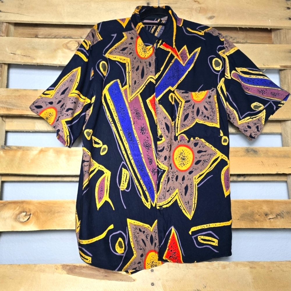 Code zero vintage button up shirt Size:L Color:Black/multi